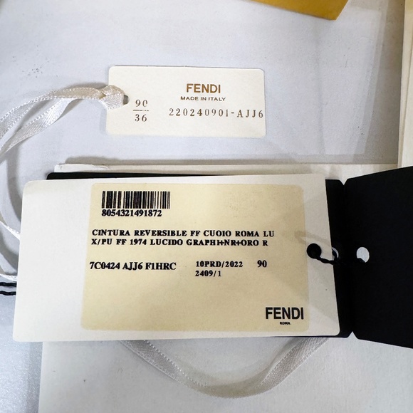 *SOLD* Fendi Squared FF Monogram Reversible Belt *Authentic* - Picture 7 of 10